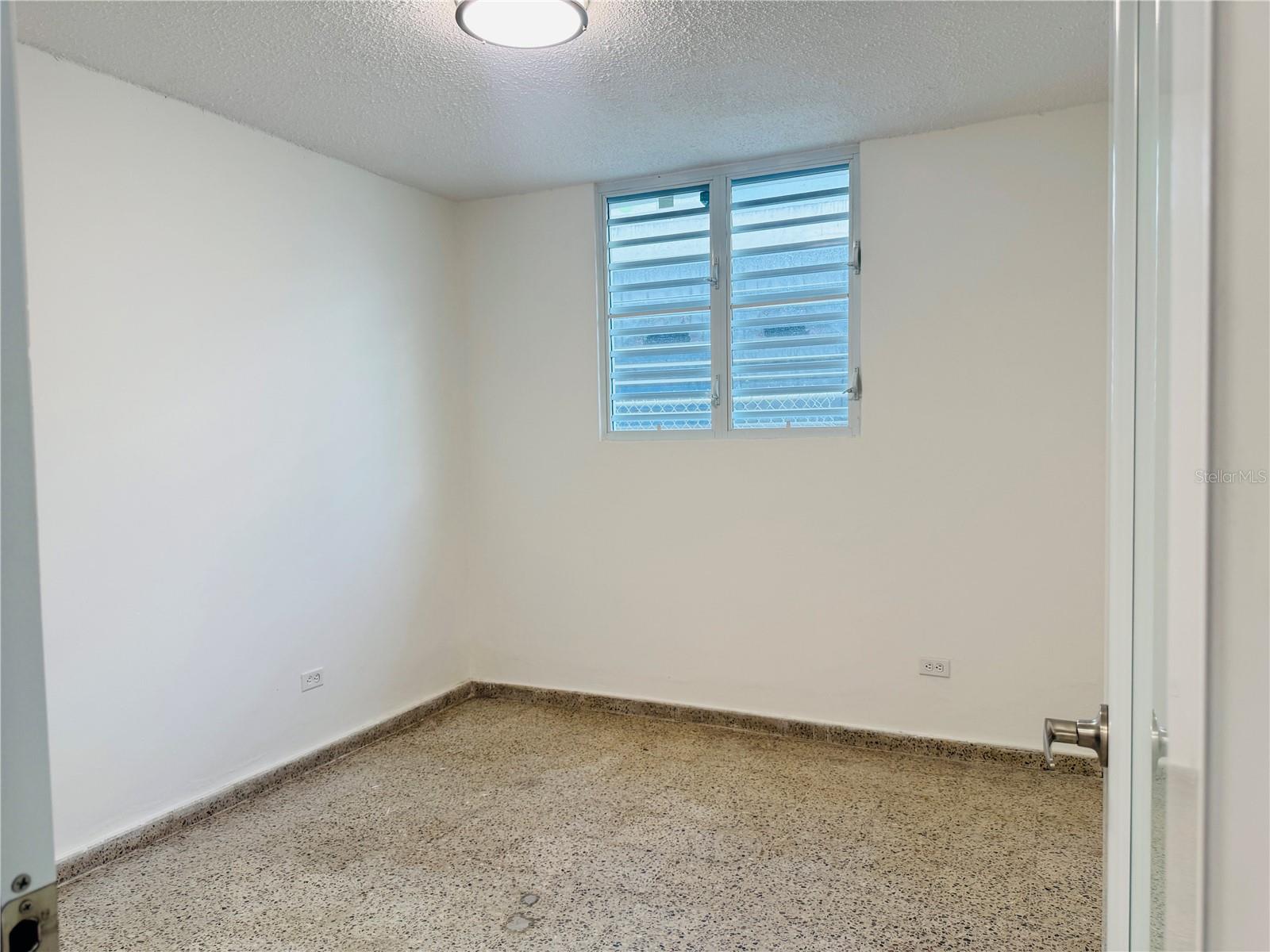 22 Cll Santa Ana Property Photo 8