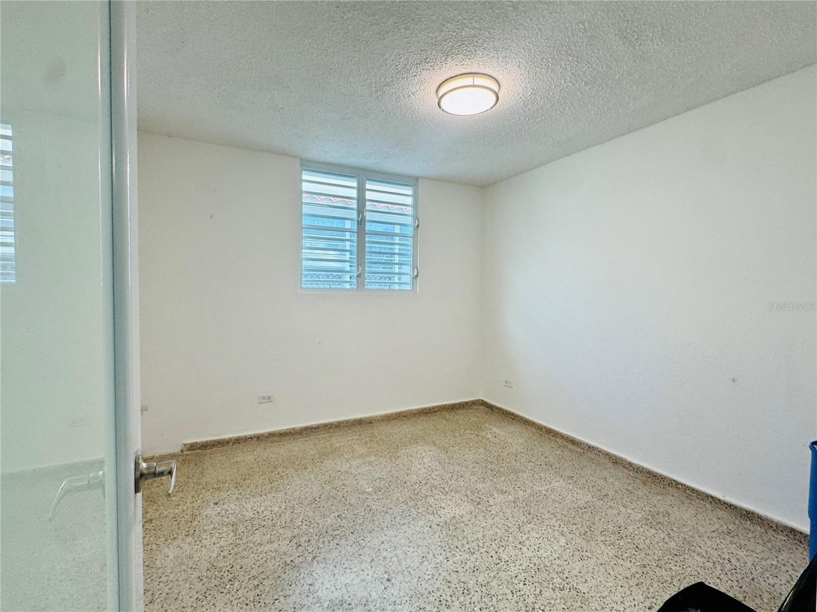 22 Cll Santa Ana Property Photo 10