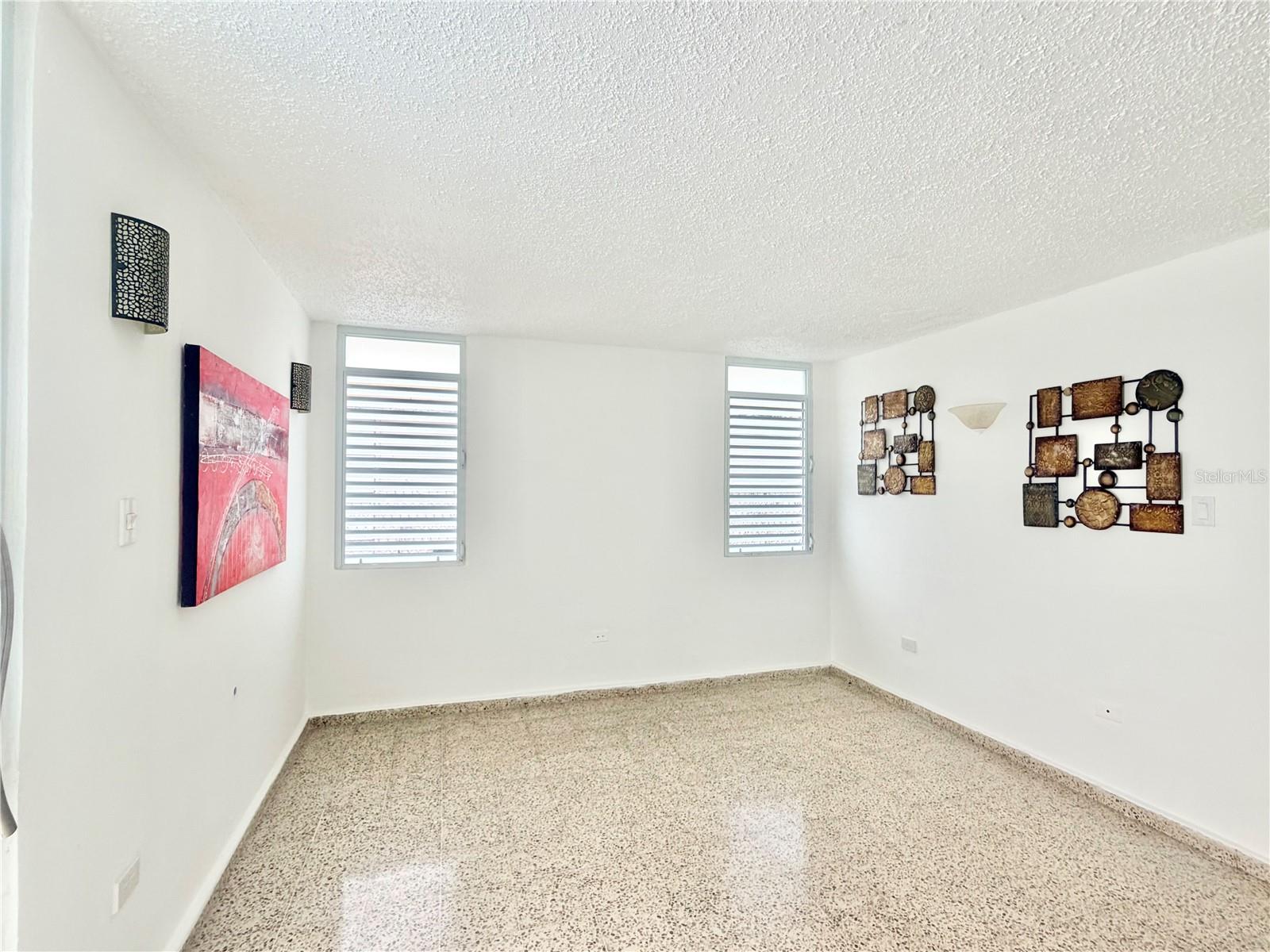 PR9123621 Property Photo 6