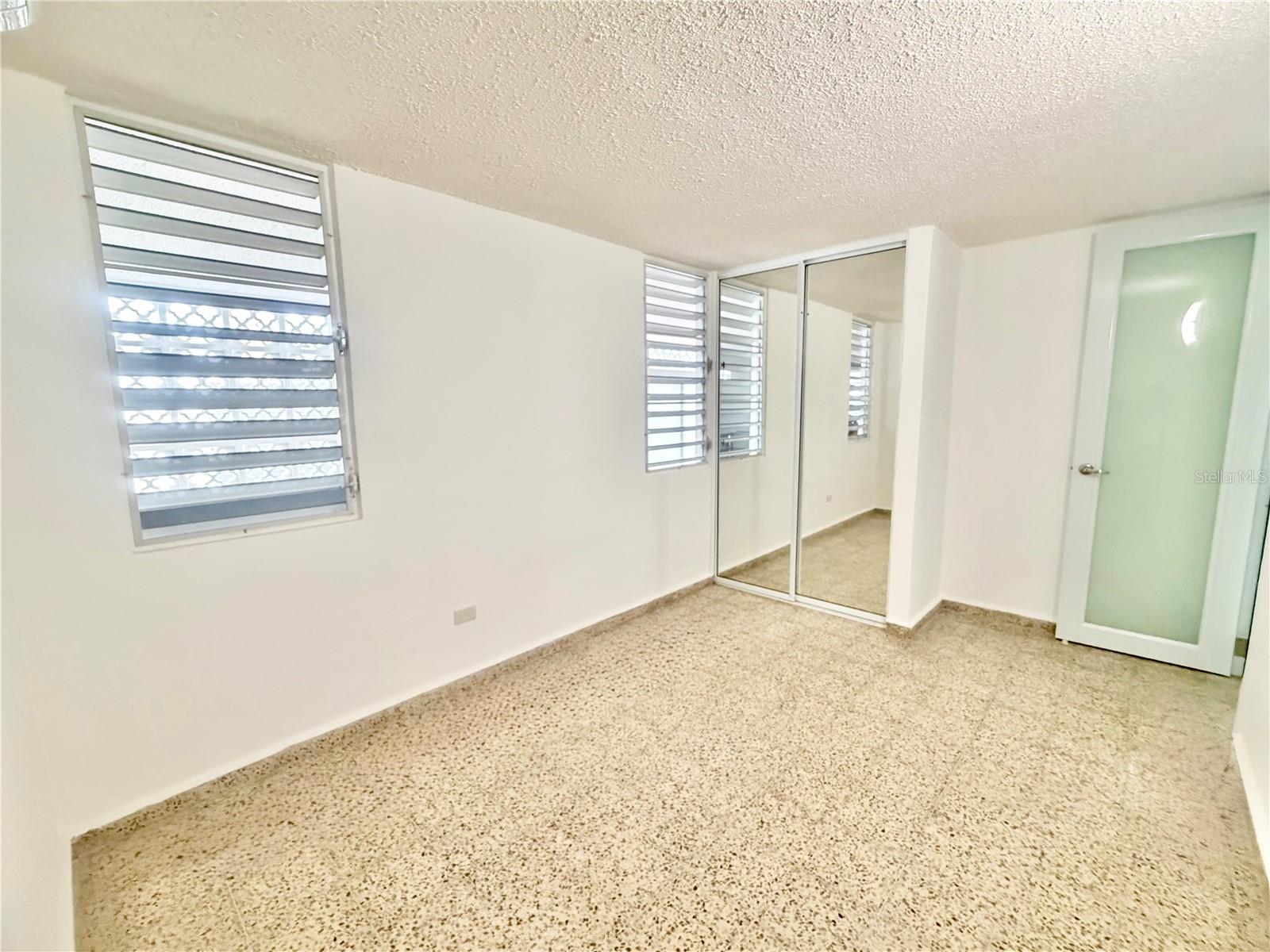 PR9123621 Property Photo 20