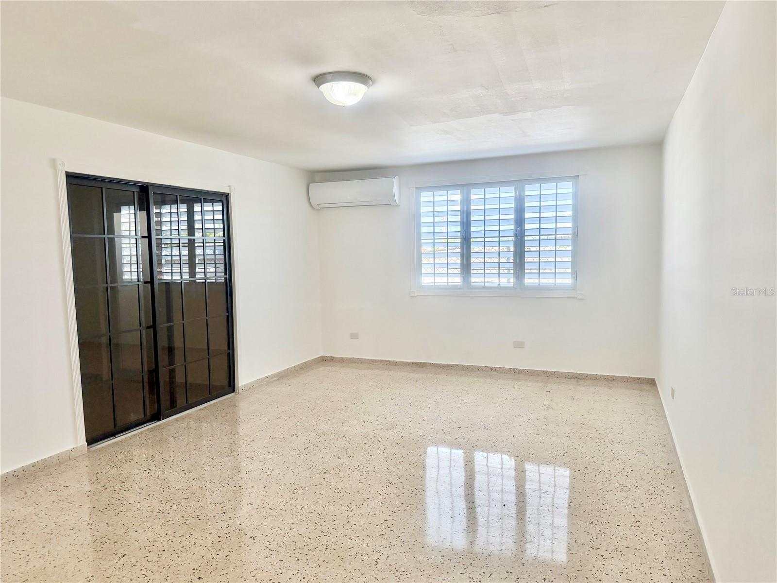 PR9123621 Property Photo 24