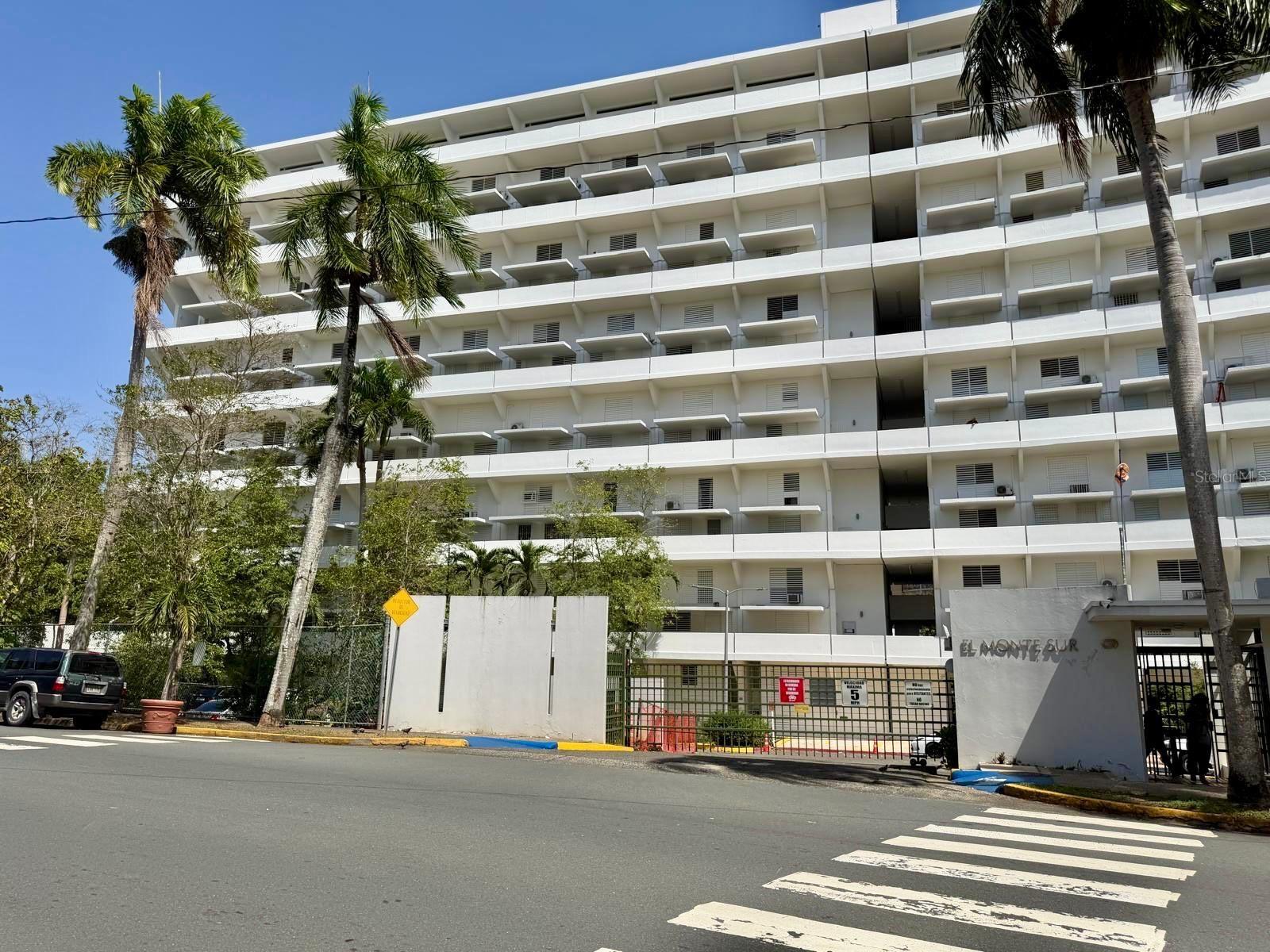 145 LIC. EUGENIO MARIA DE HOSTOS AVE #SGB-9