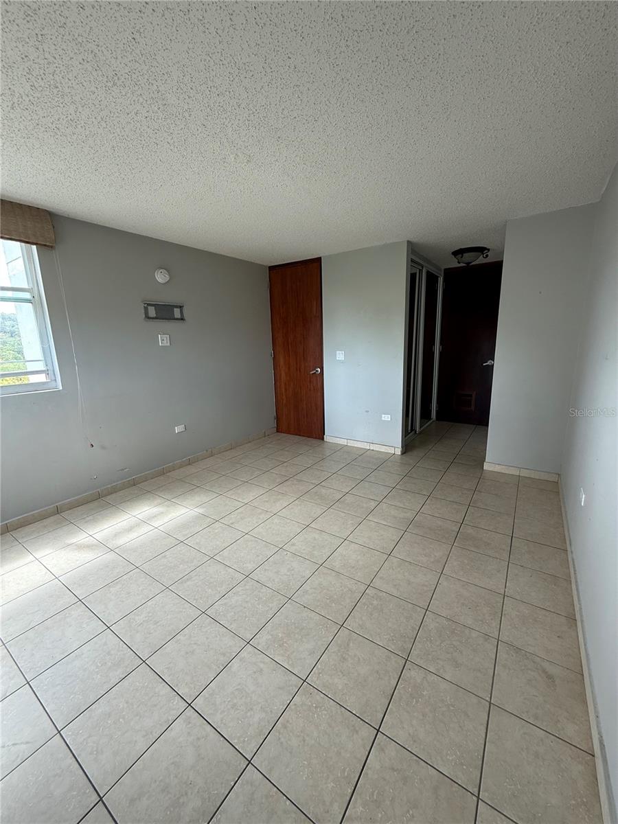 155 Carrazo #8d Property Photo 9