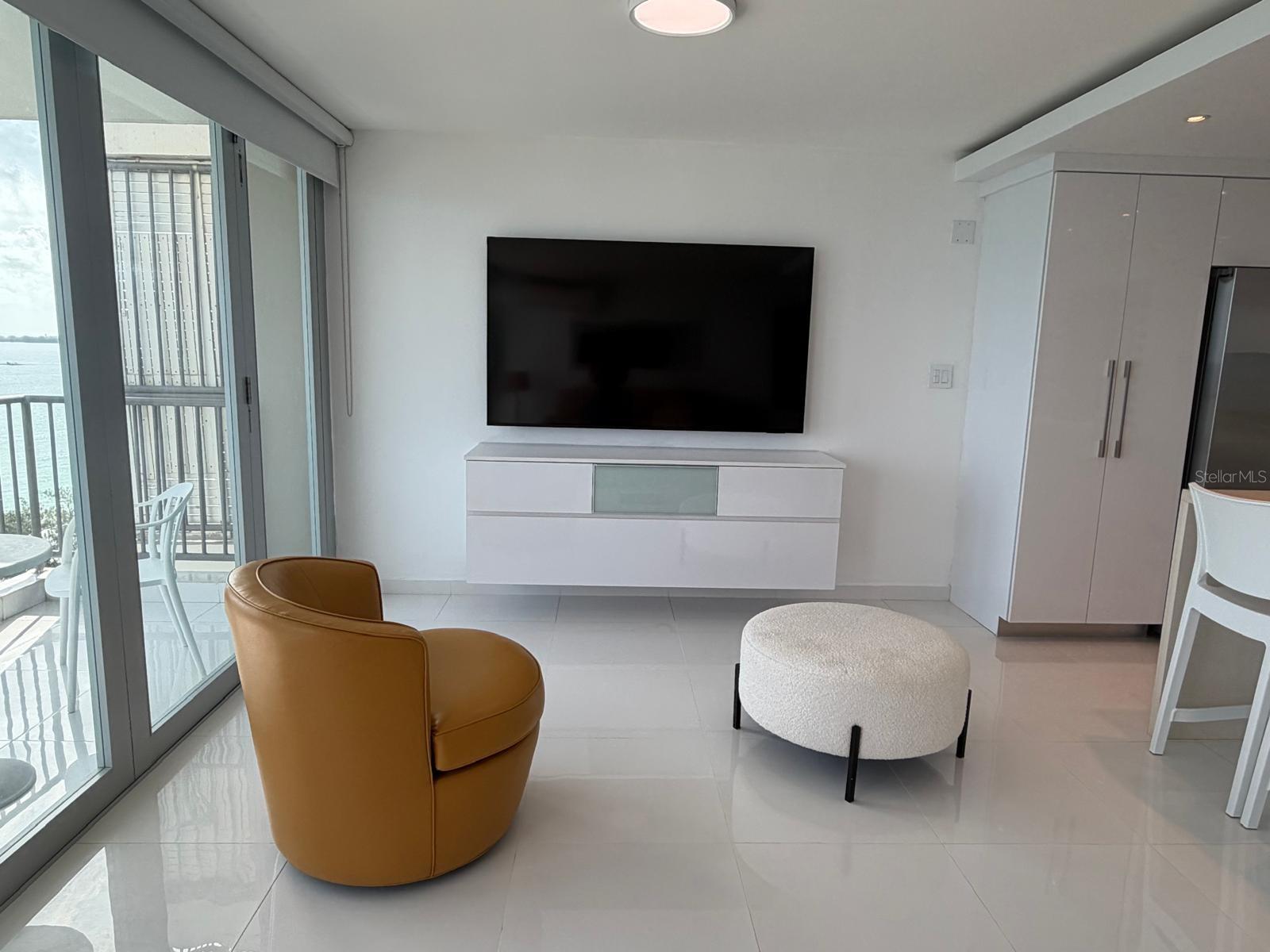 4745 Isla Verde Ave #17f Property Photo 9