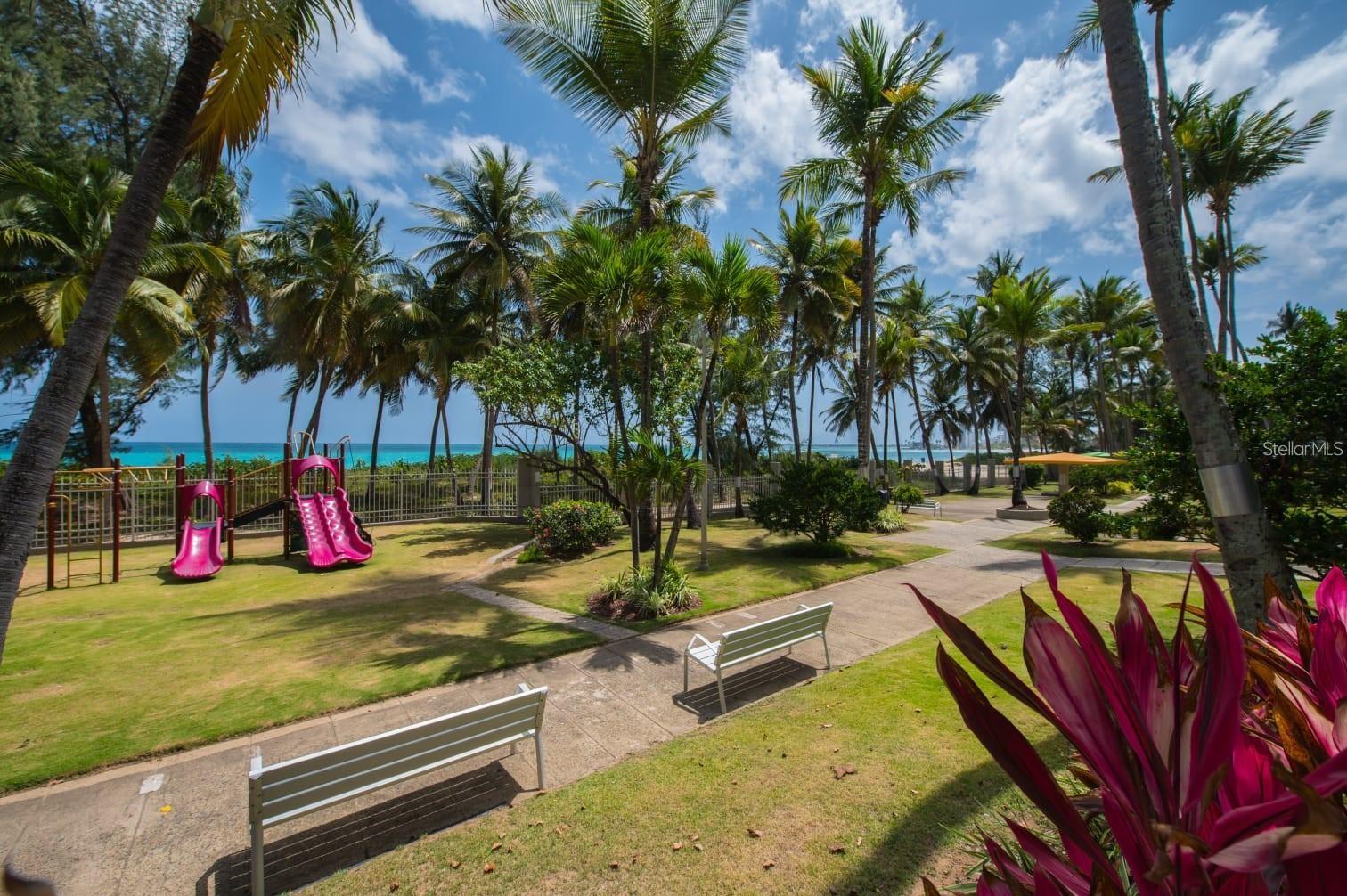 4745 Isla Verde Ave #17f Property Photo 24