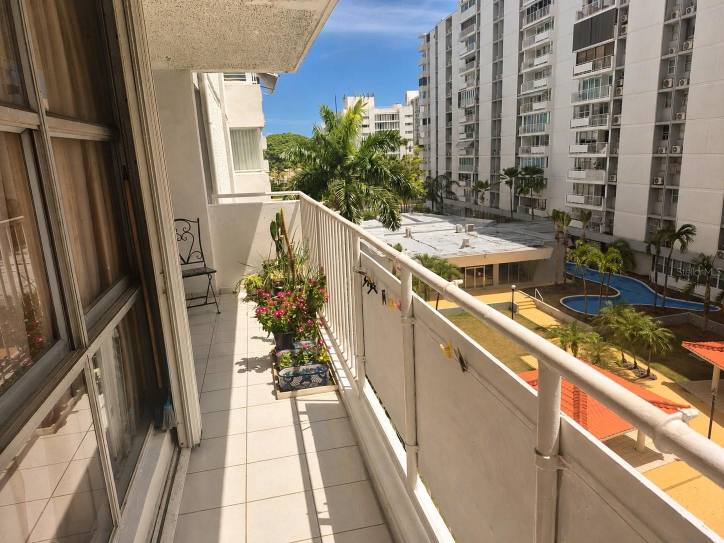 6400 Av. Isla Verde #4j Property Photo 8