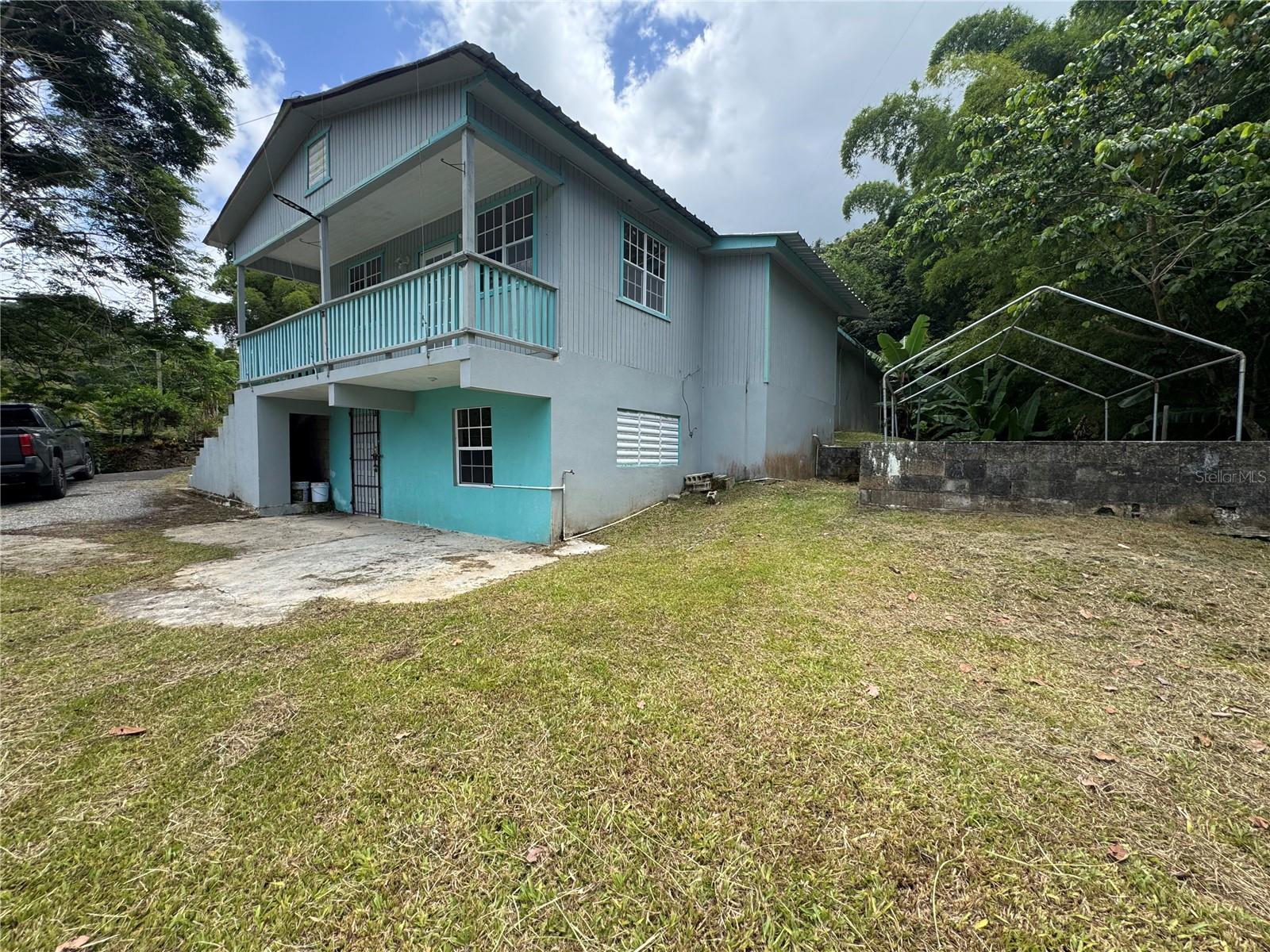 131 Guilarte Property Photo 18