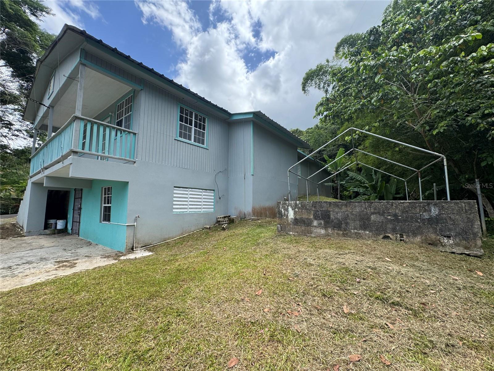 131 Guilarte Property Photo 21