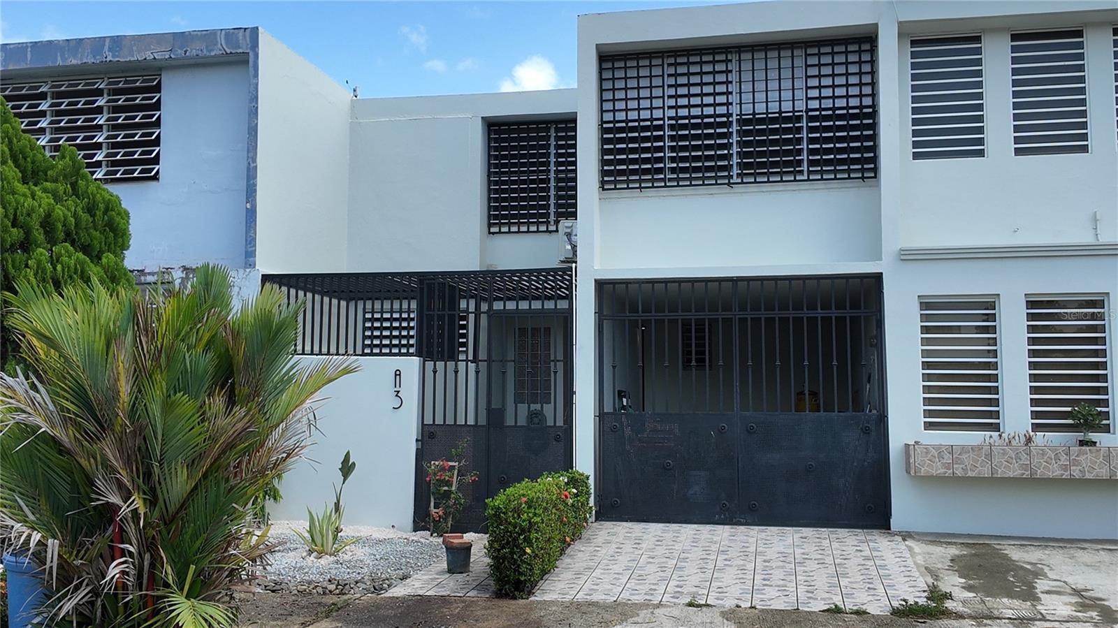 Teruel Calle Teruel St #a3 Property Photo 1