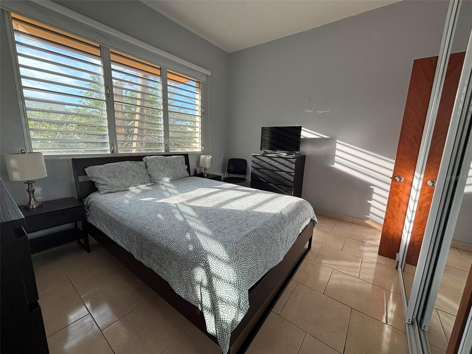 520 Riera St #2 Property Photo 15