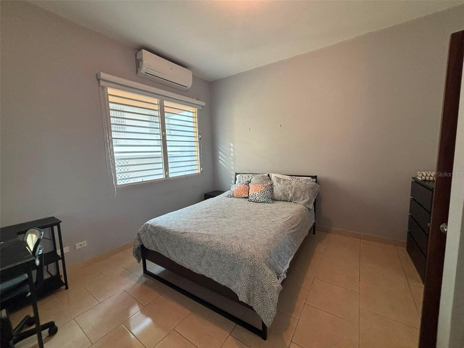 520 Riera St #2 Property Photo 17