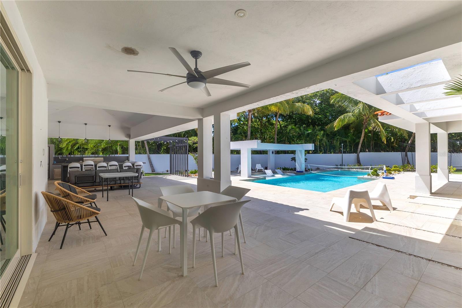 331 Dorado Beach East Property Photo 26