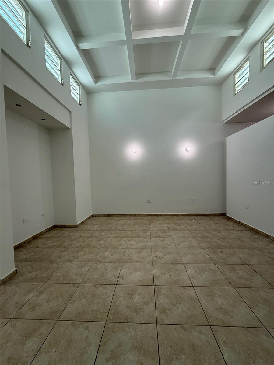 796 Bairoa Property Photo 8