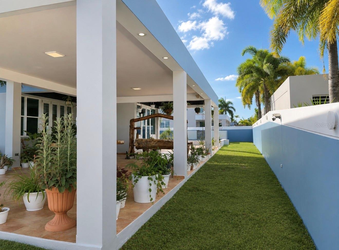 B-10 Paseo Del Mar Property Photo 3