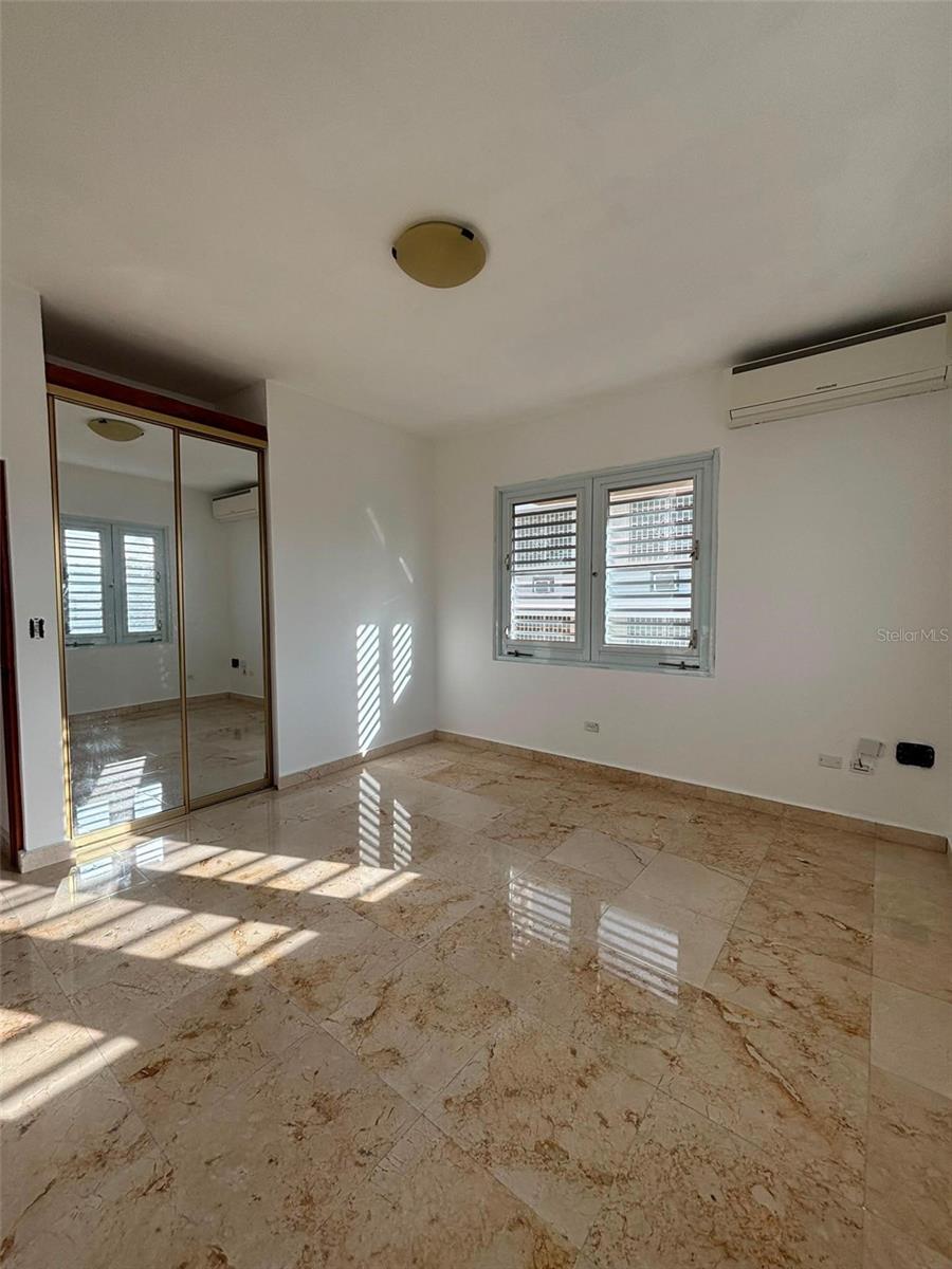 520 Riera #3 Property Photo 11