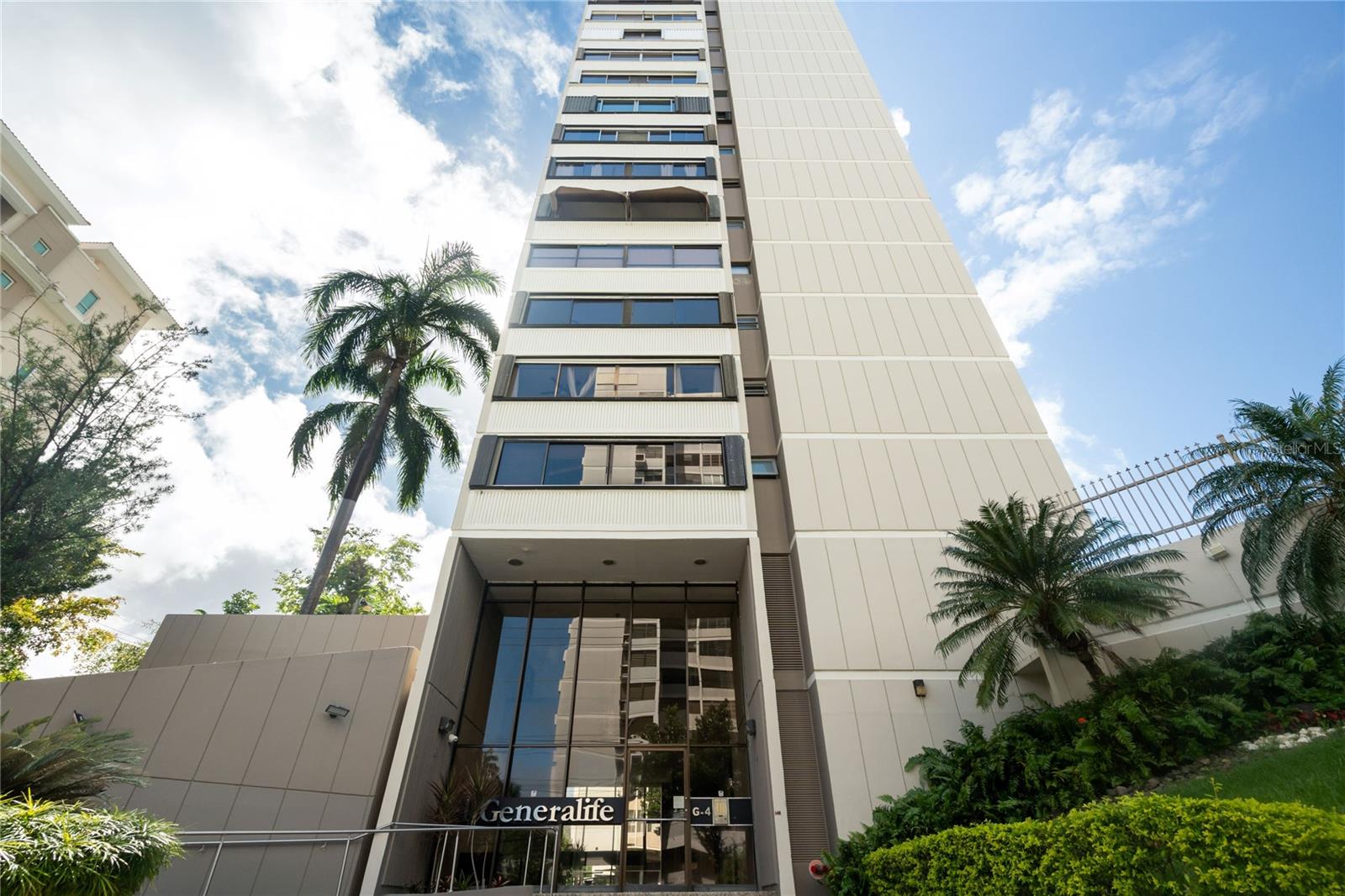 1704 SAN PATRICIO AVE #1704