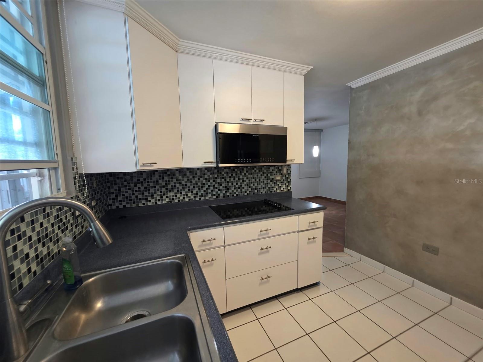 Cond. El Bosque Los Baez #1602 Property Photo 5