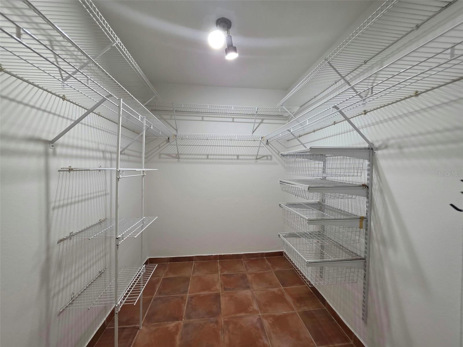 Cond. El Bosque Los Baez #1602 Property Photo 12