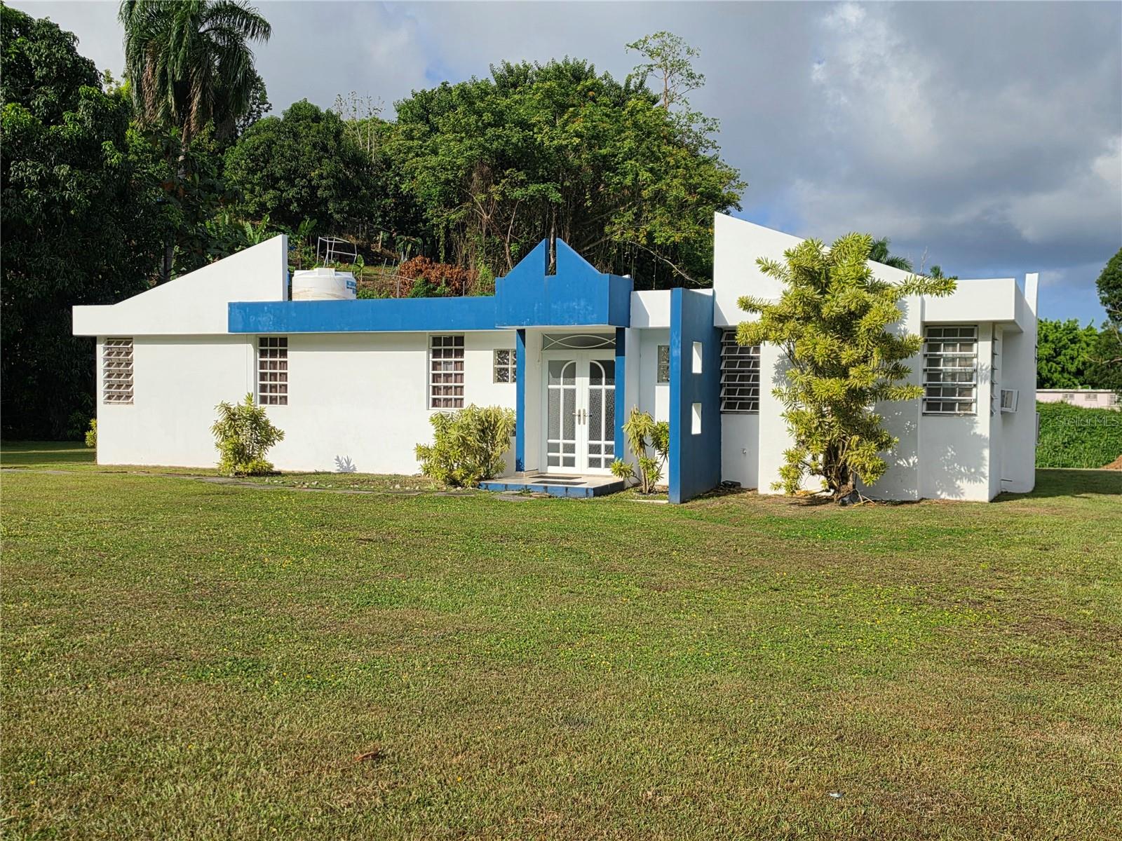 26 Rey Fernando Property Photo 1