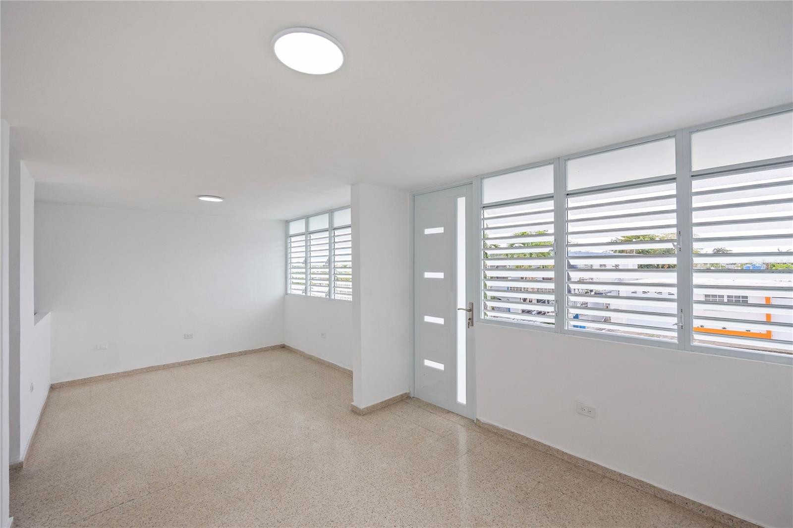 53 Urb. Miraflores #27 Property Photo 5