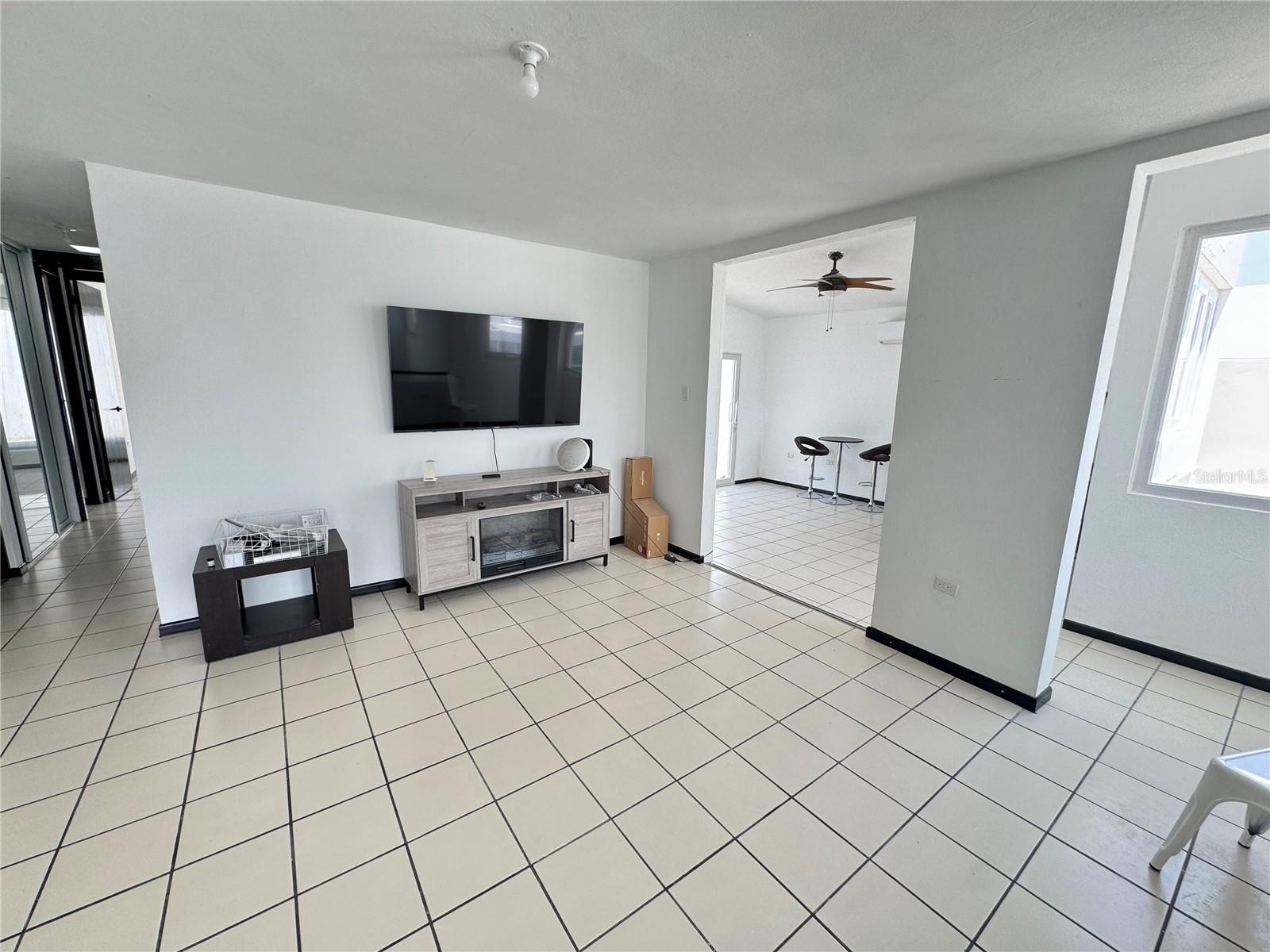 3 Calle Rubi Property Photo 5