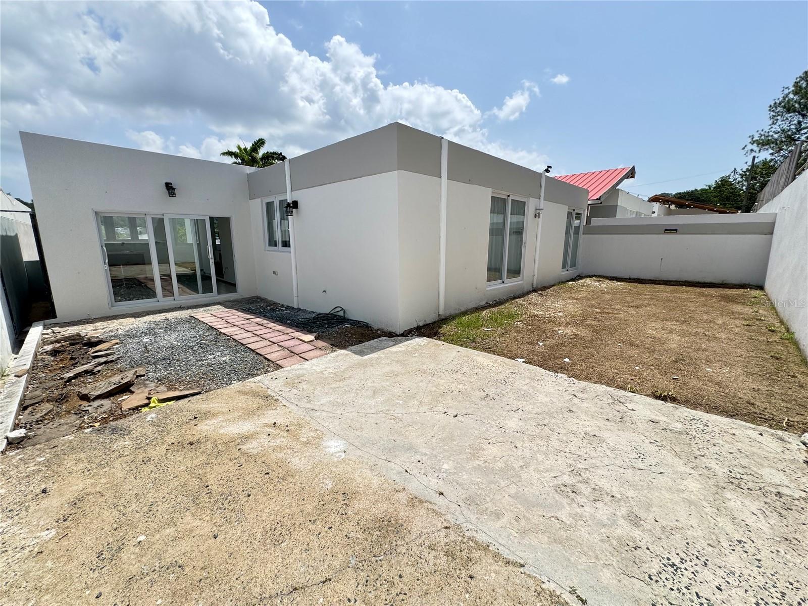 3 Calle Rubi Property Photo 6