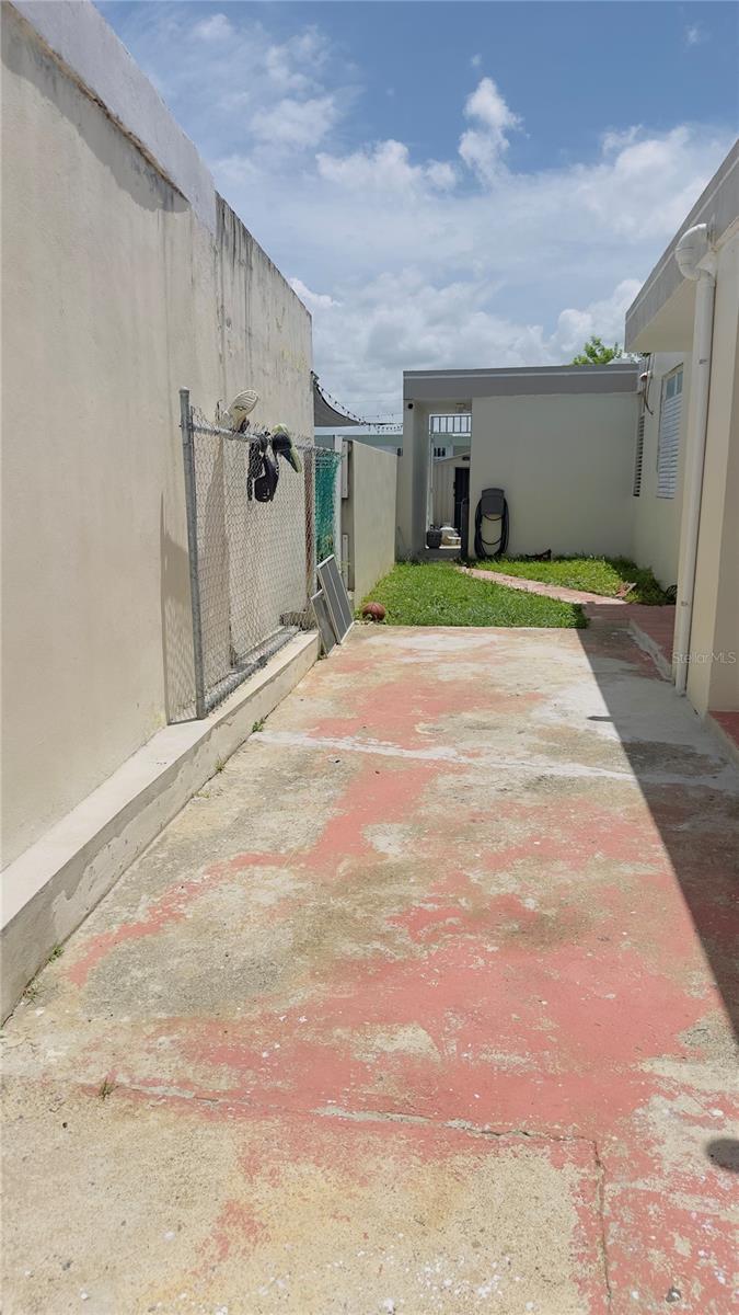 12 Lagos De Plata Property Photo 2
