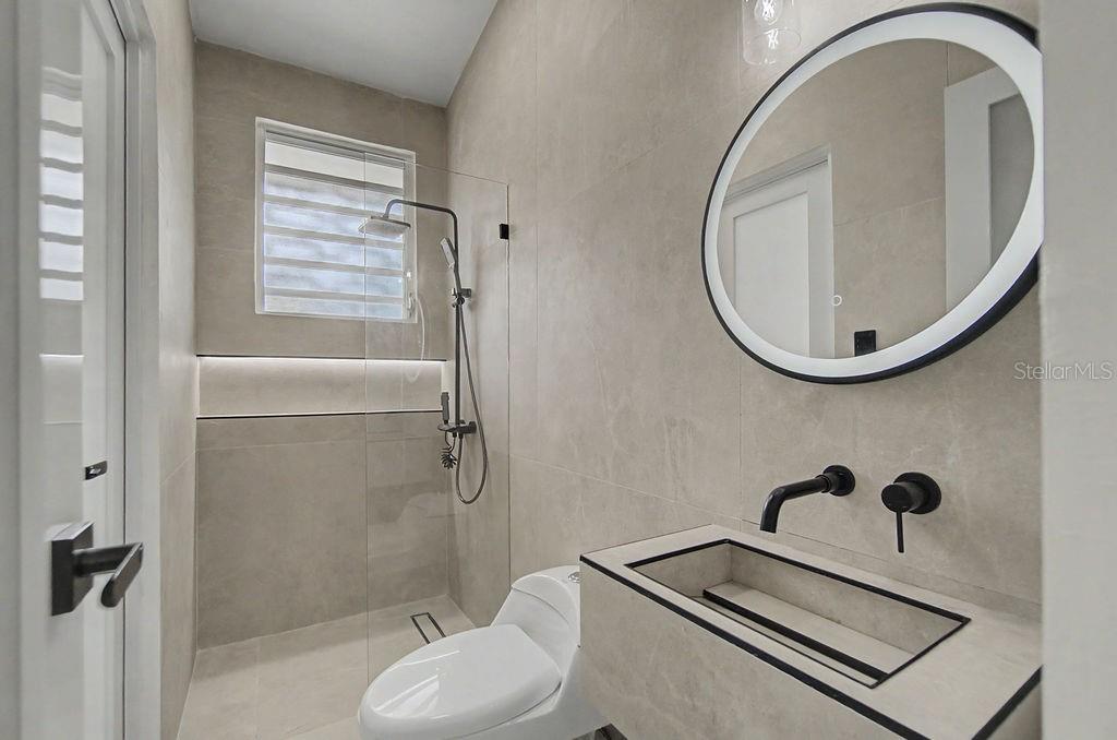 3 Parkside Property Photo 10