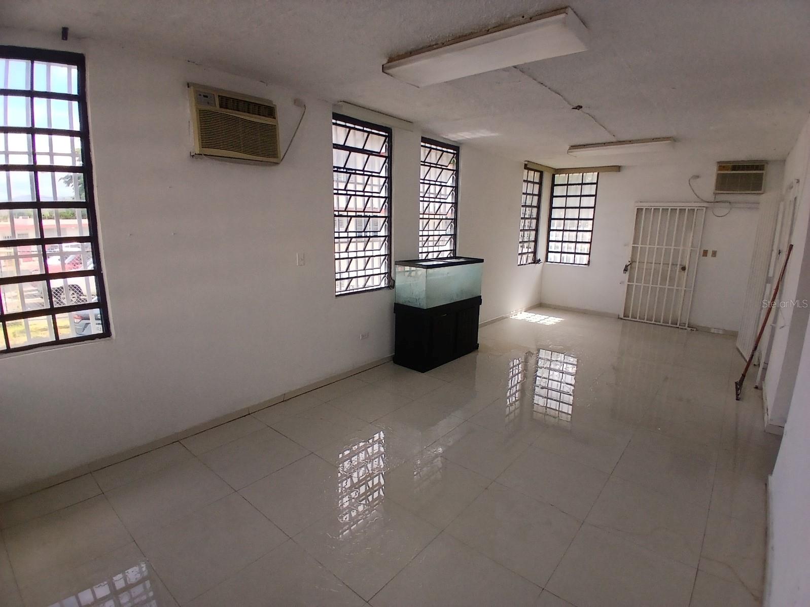 2 Esteban Quintana St Property Photo 10