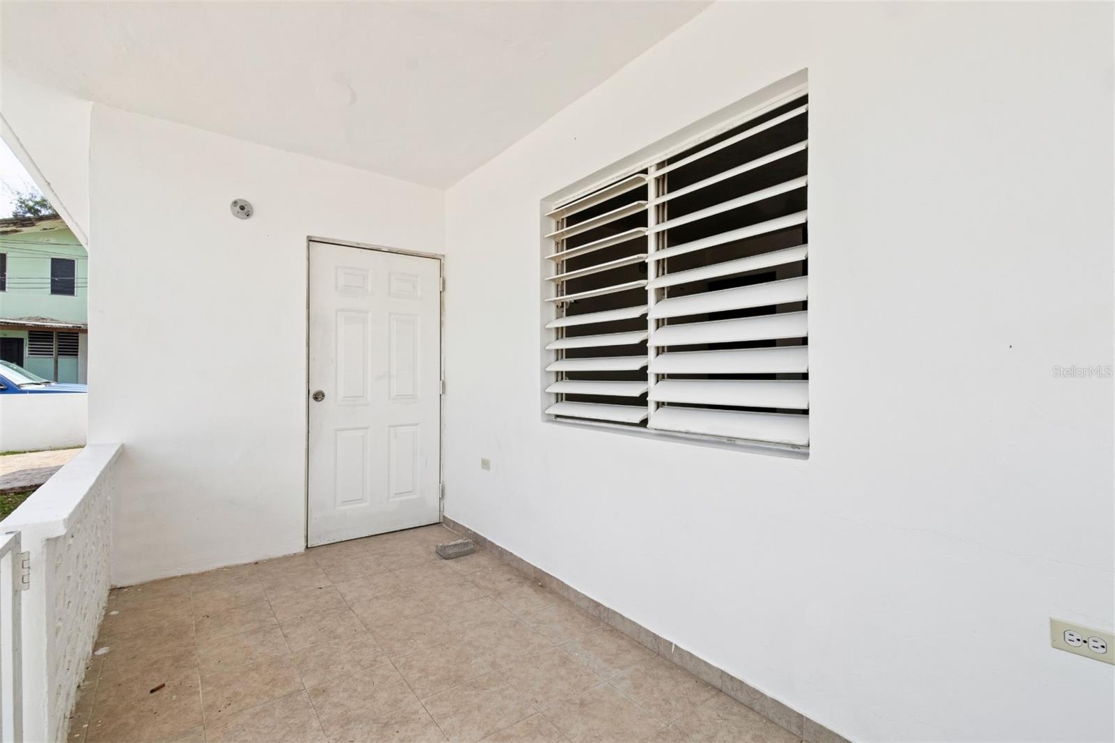 3 Urb. Toaville #10 Property Photo 6