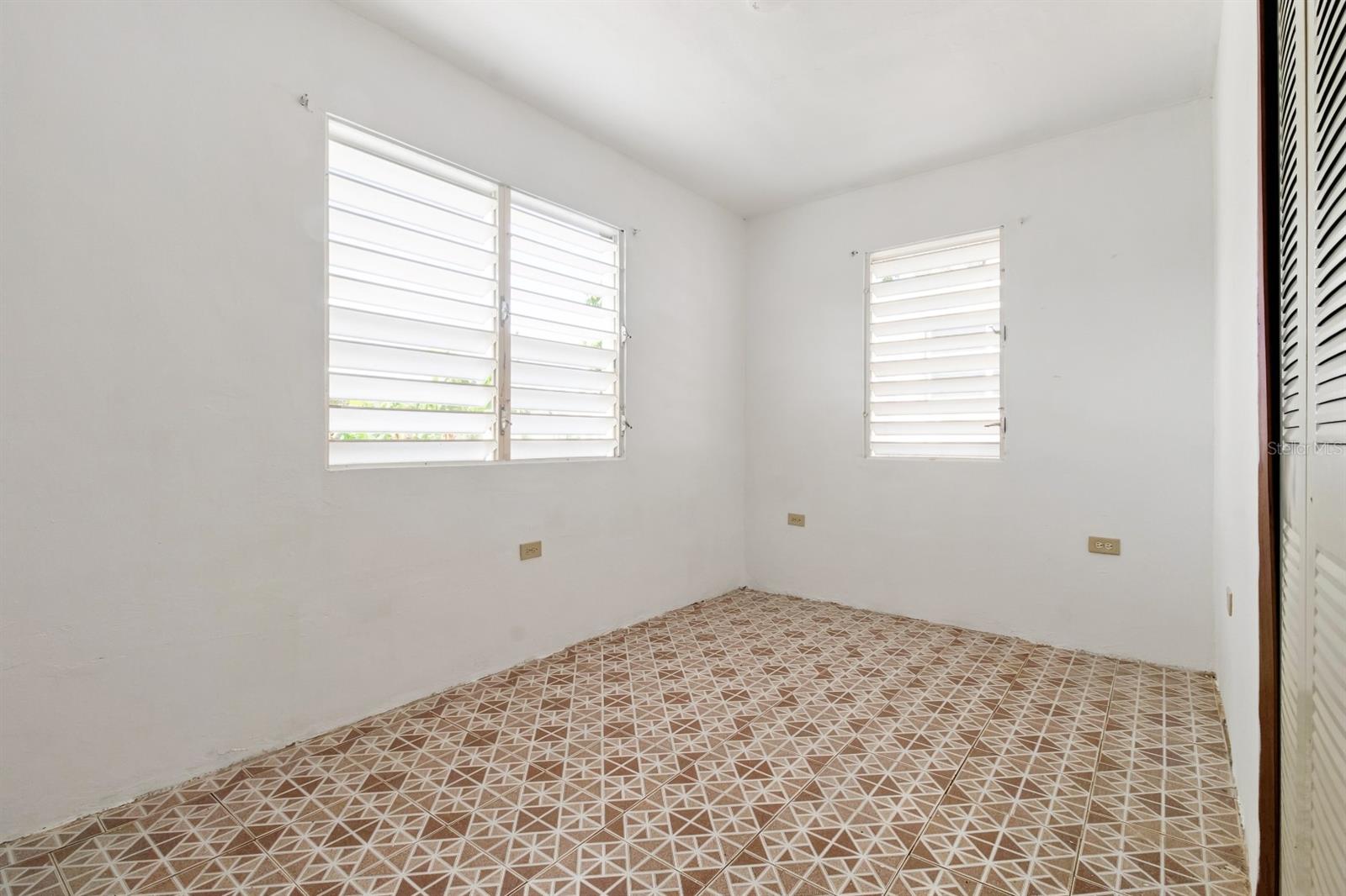 3 Urb. Toaville #10 Property Photo 14