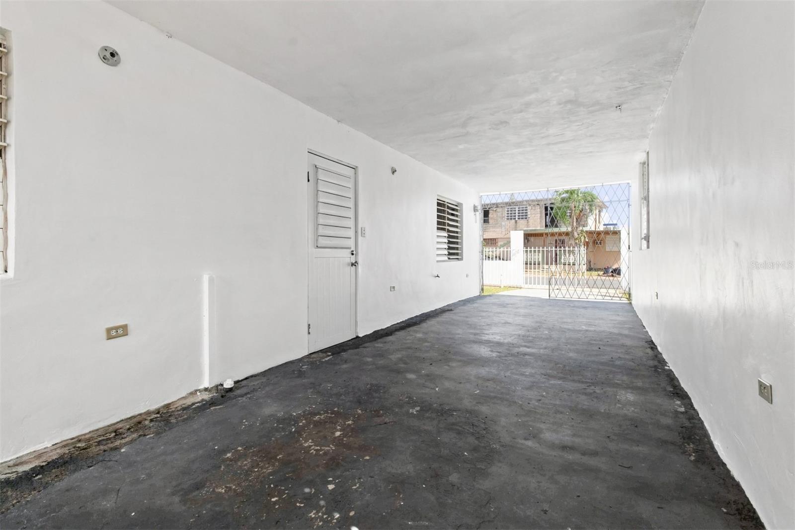 3 Urb. Toaville #10 Property Photo 21