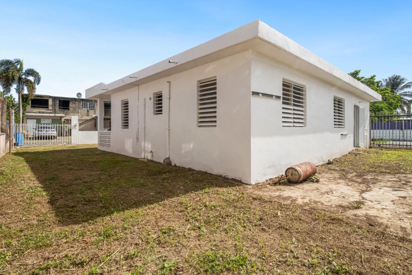 3 Urb. Toaville #10 Property Photo 26