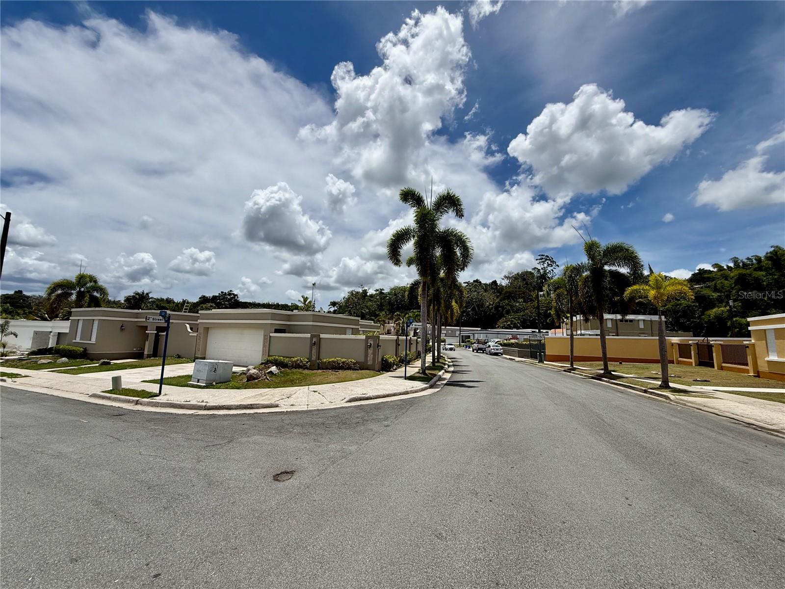 834 Calle 3 #b13 Property Photo 3