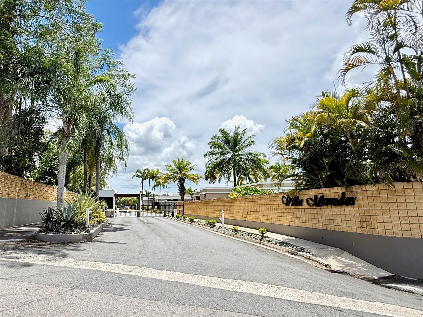 834 Calle 3 #b13 Property Photo 5