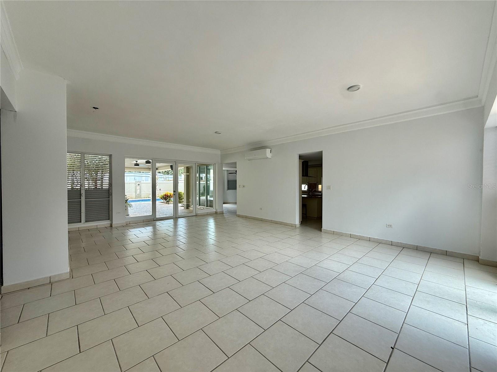 834 Calle 3 #b13 Property Photo 6