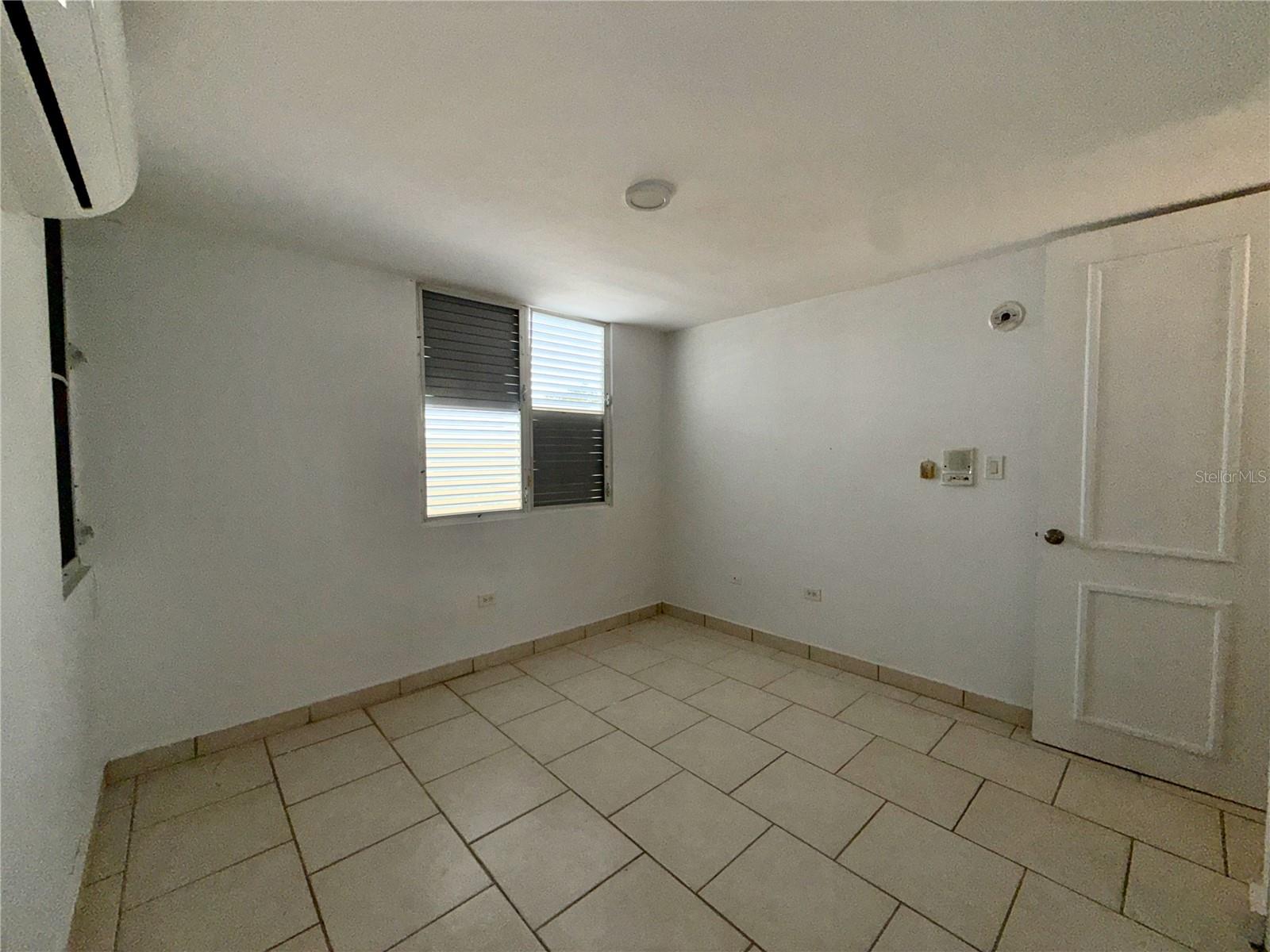 834 Calle 3 #b13 Property Photo 23