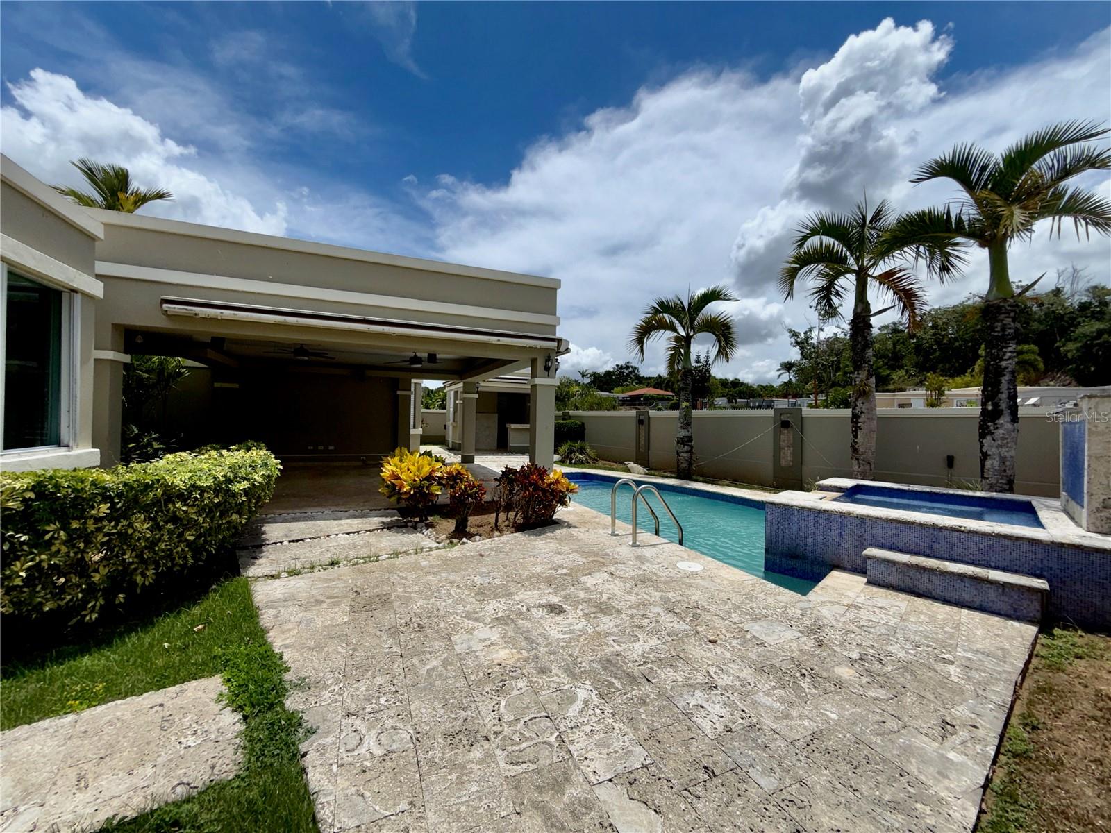 834 Calle 3 #b13 Property Photo 31