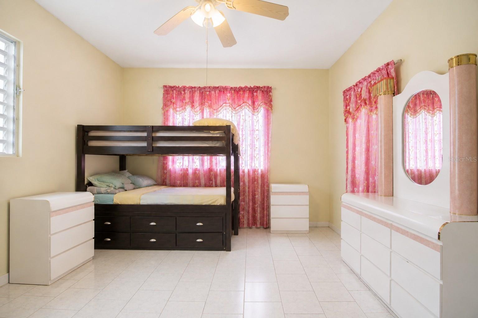 PR9123847 Property Photo 9