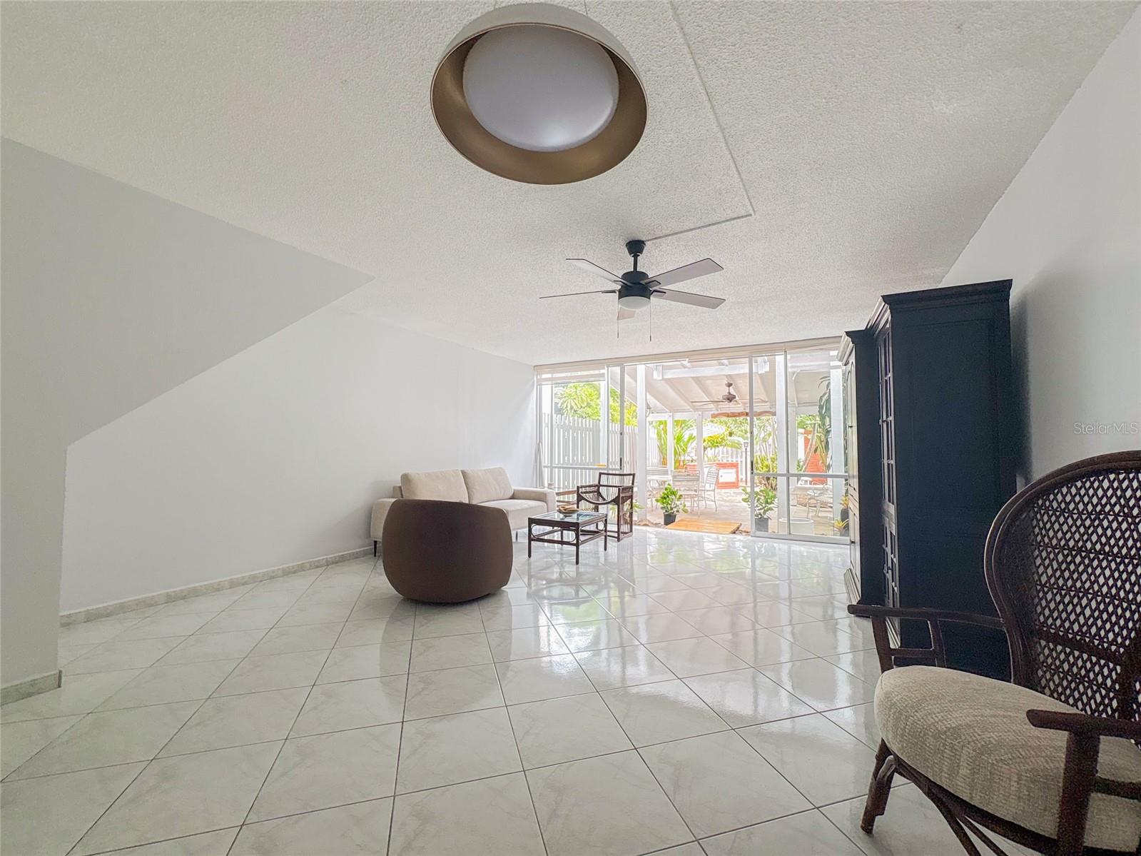 595 Cll Maximo Gomez #g115 Property Photo 4