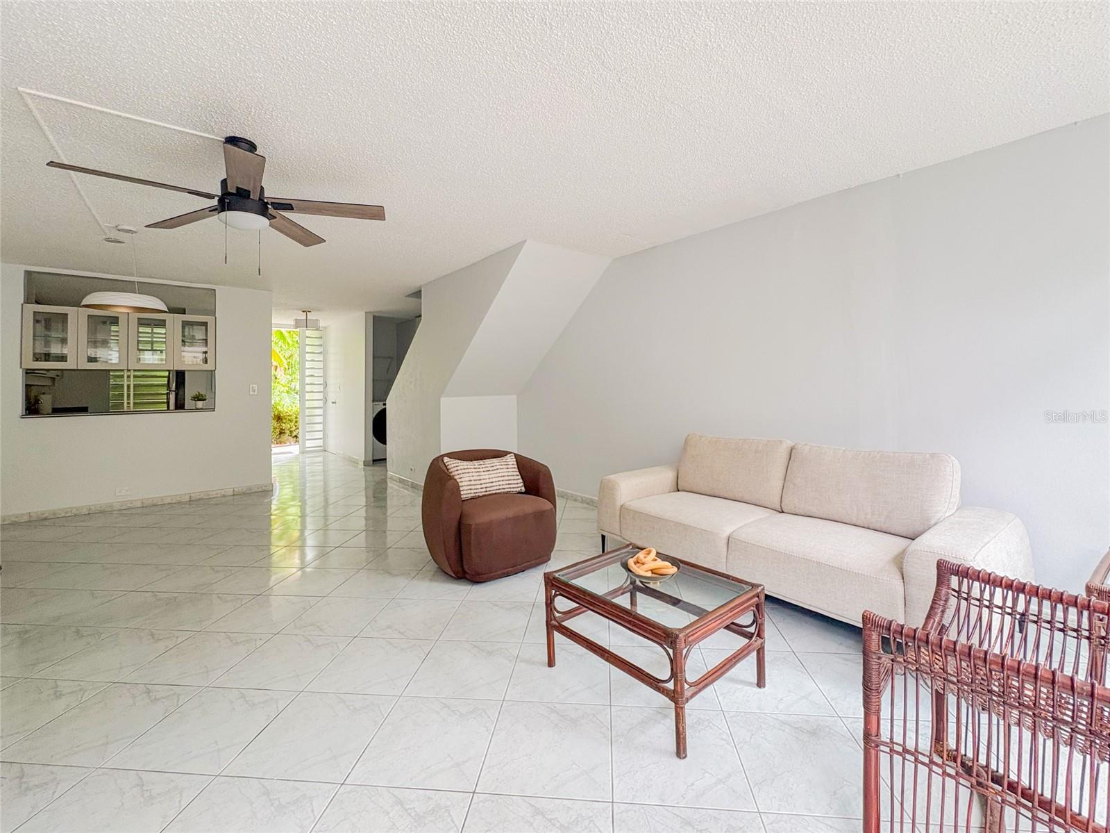 595 Cll Maximo Gomez #g115 Property Photo 6