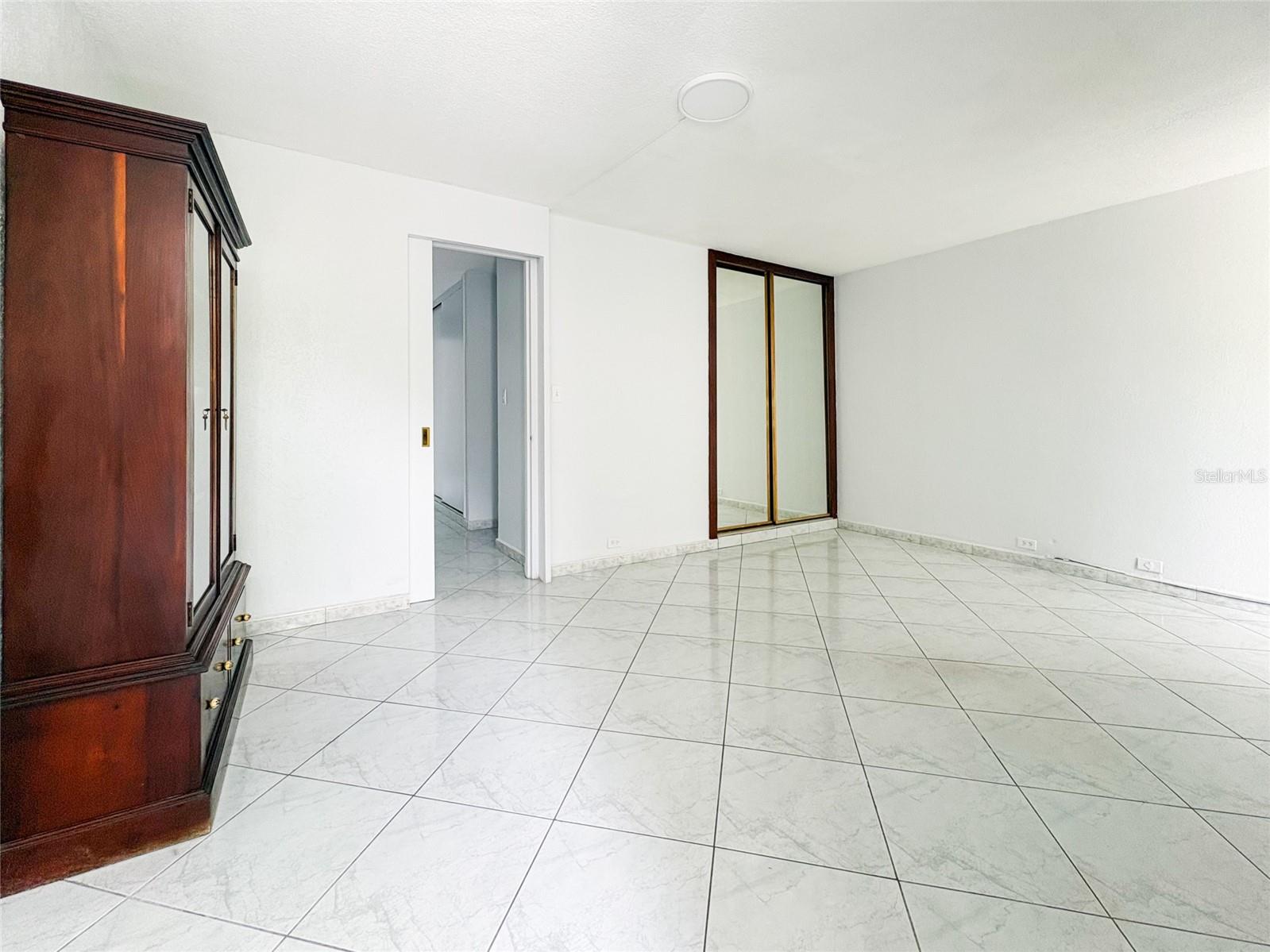 595 Cll Maximo Gomez #g115 Property Photo 12