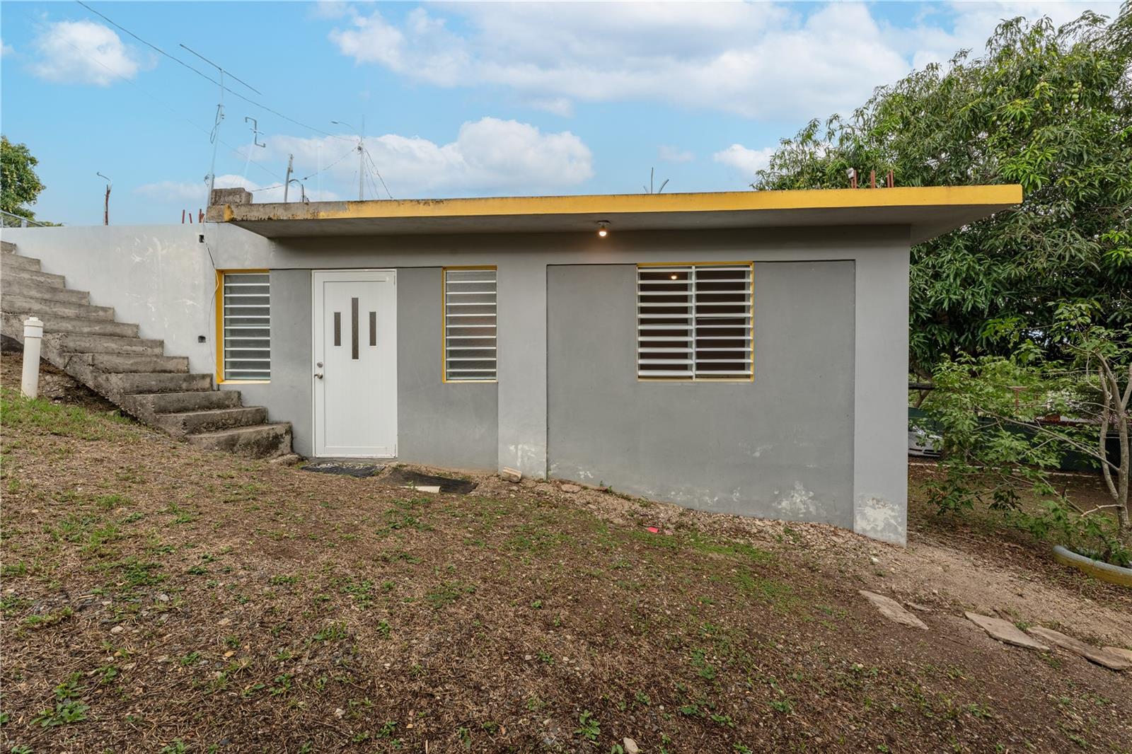 Sr 300 Km 1.1 Charco Hondo Bo Llanos Tuna #9-a Property Photo 1