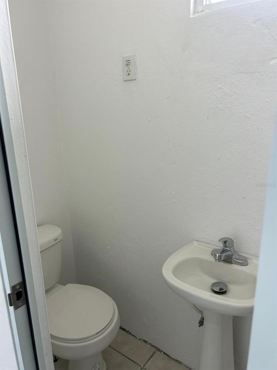 I-11 Flamboyan Property Photo 11