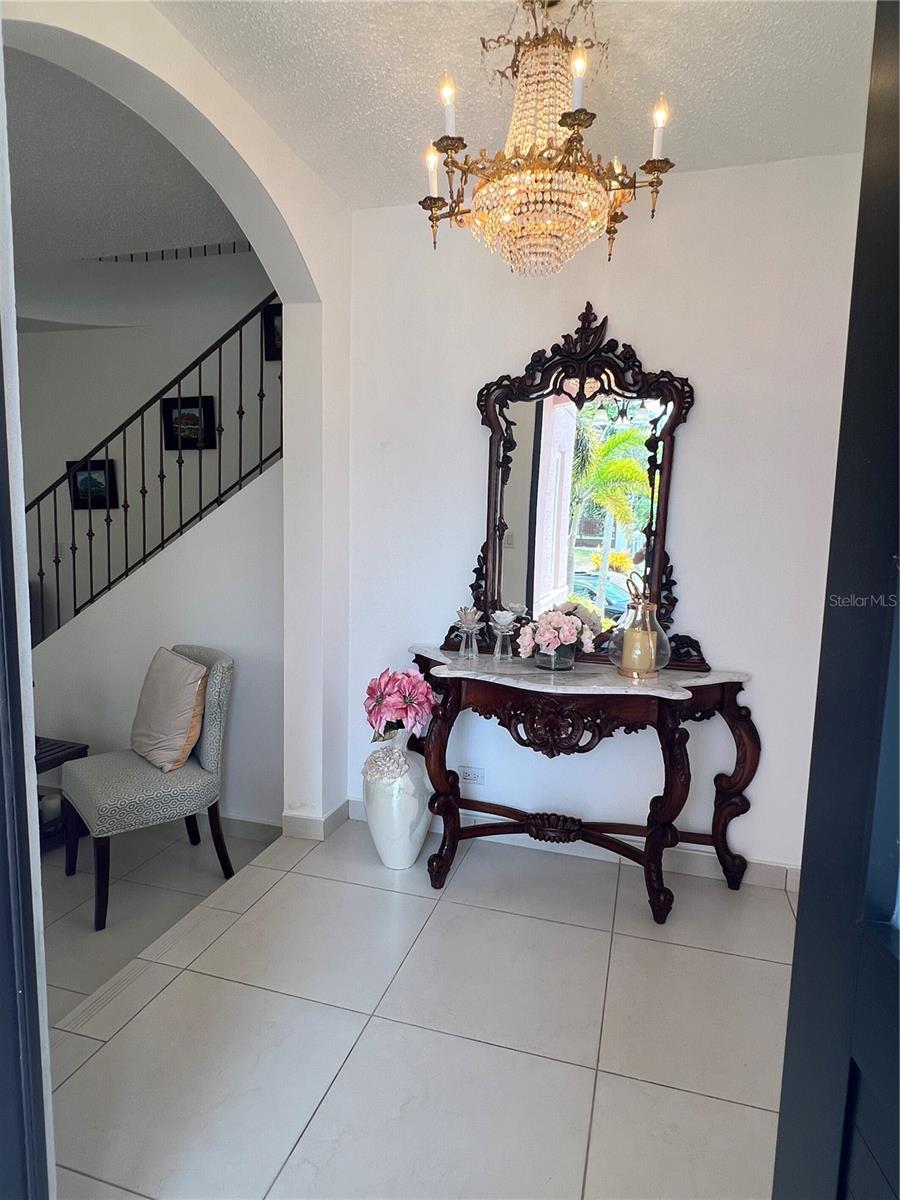 49 Via Naranjales Urb. Las Nubes Property Photo 5