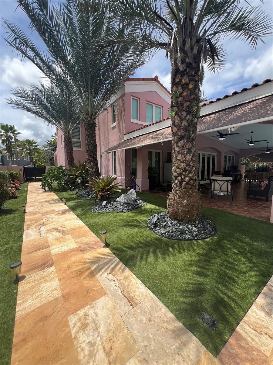 49 Via Naranjales Urb. Las Nubes Property Photo 40