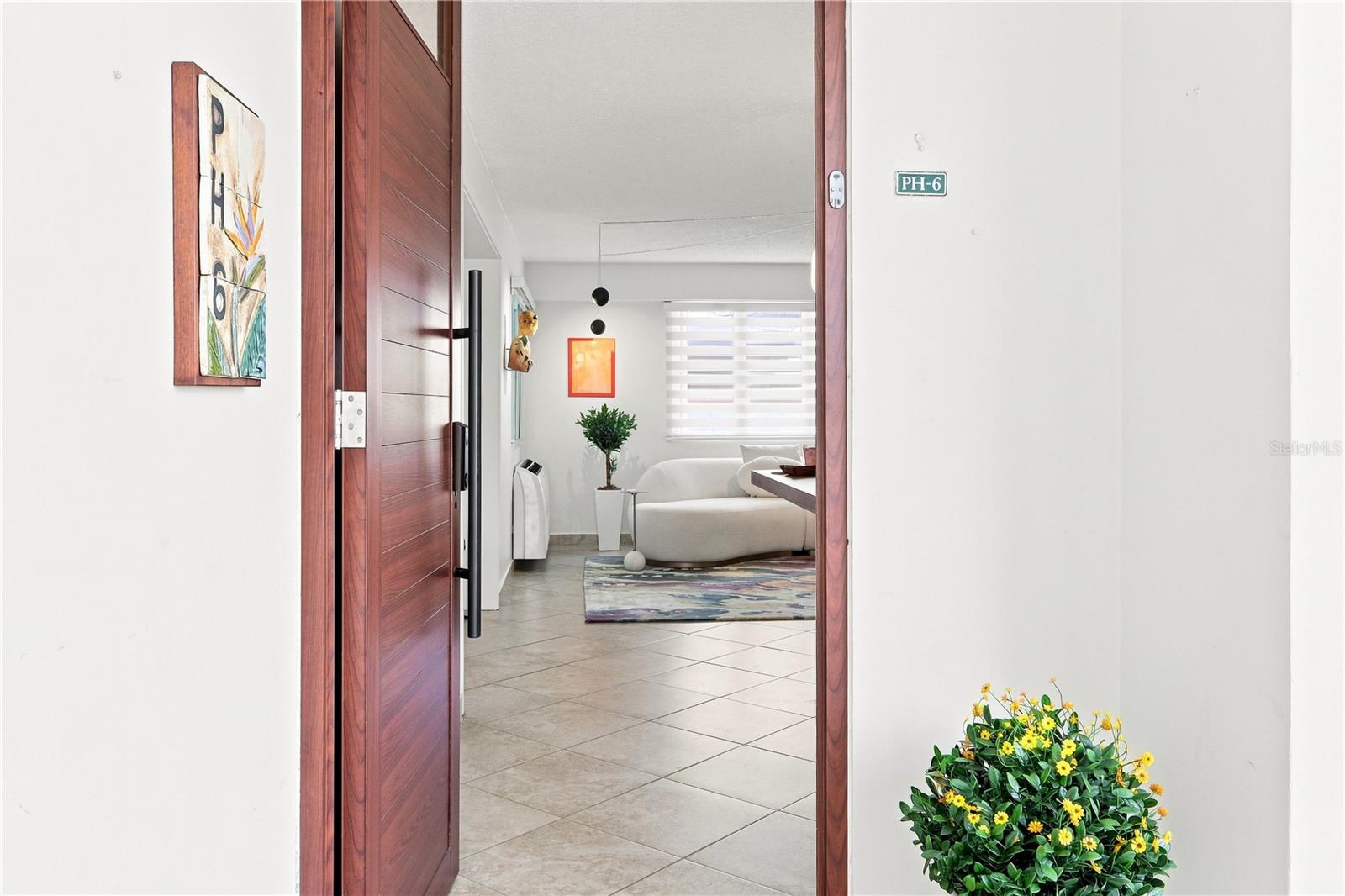 Pr -2 Plaza Real Caparra #ph6 Property Photo 3