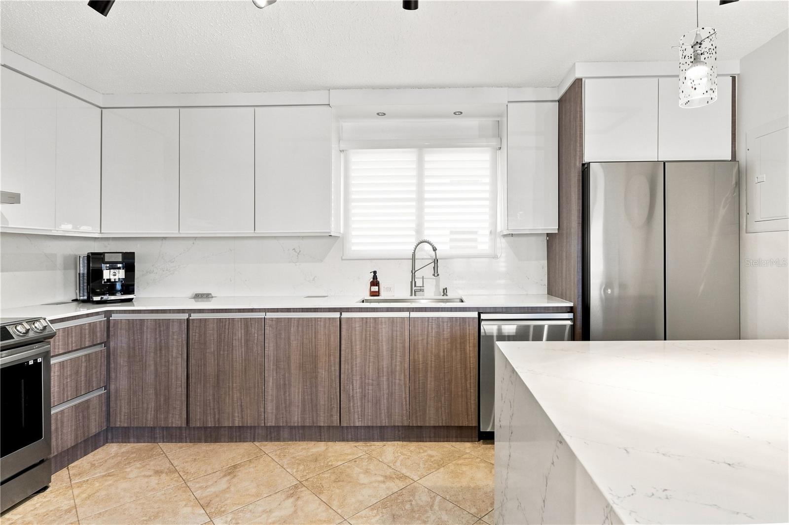 Pr -2 Plaza Real Caparra #ph6 Property Photo 7