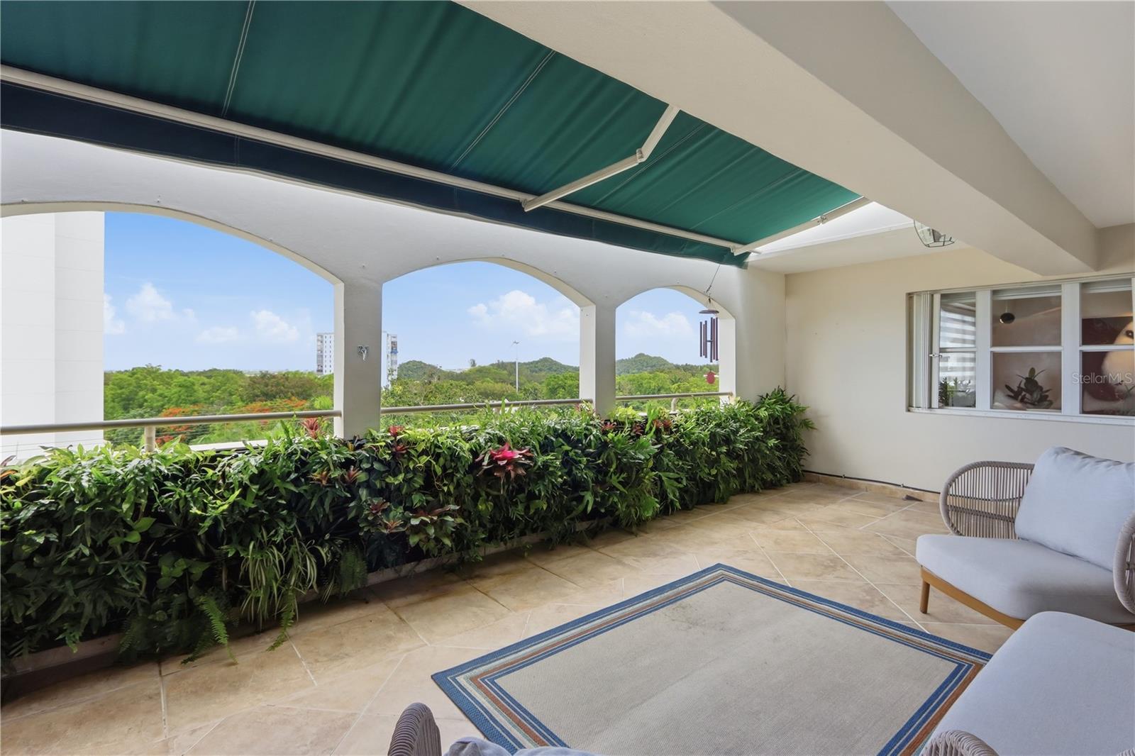 Pr -2 Plaza Real Caparra #ph6 Property Photo 13