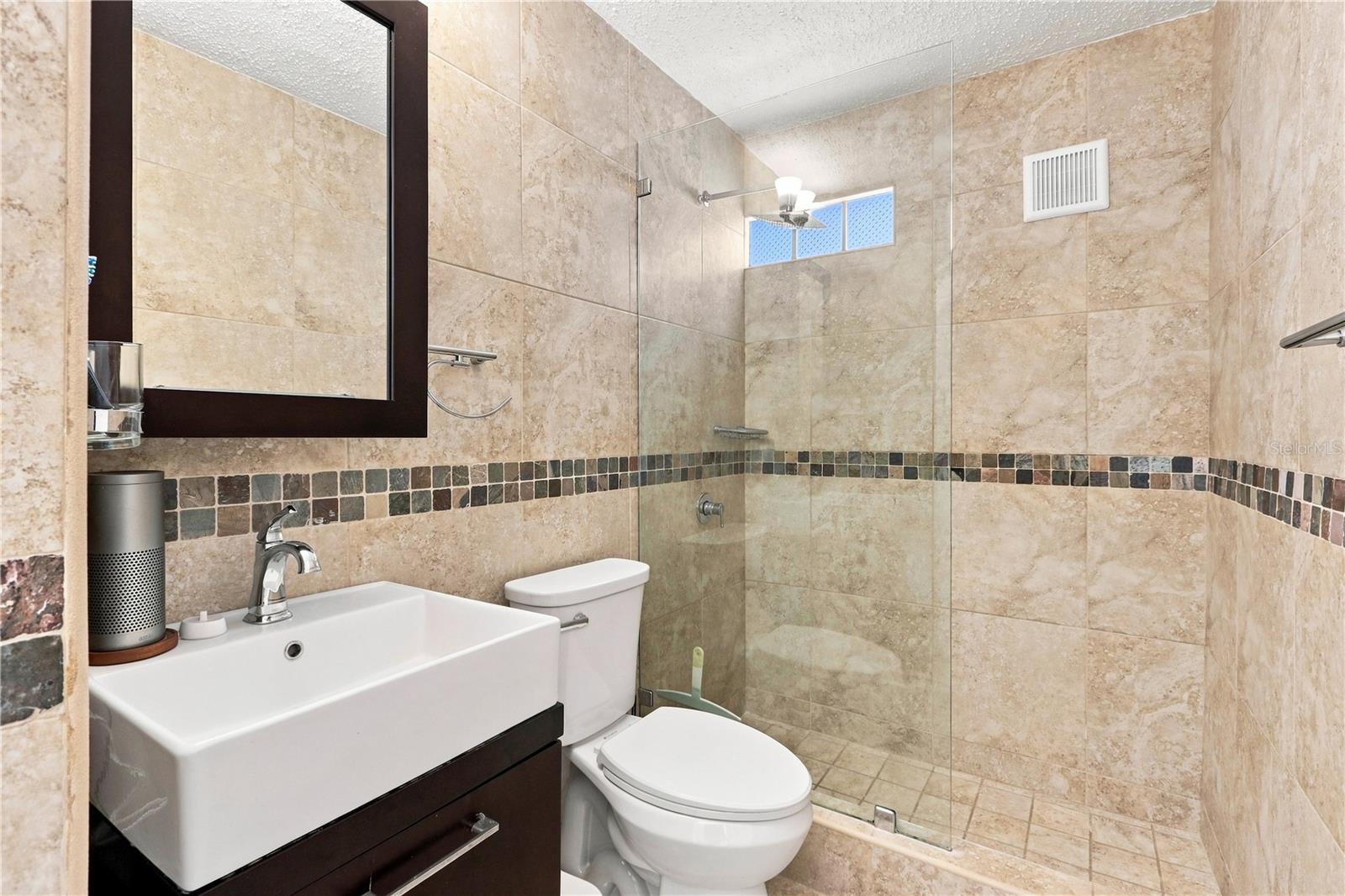 Pr -2 Plaza Real Caparra #ph6 Property Photo 16